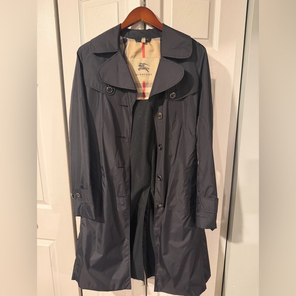 Original Burberry black and Beige Plaid Lining rain Jacket